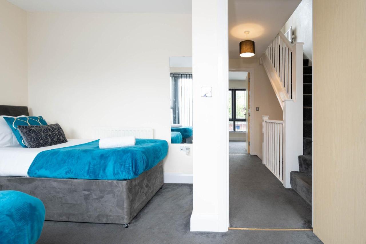 City Centre Townhouse - 3 Bedrooms - Garage - Parking - Top Rated Birmingham Exteriér fotografie