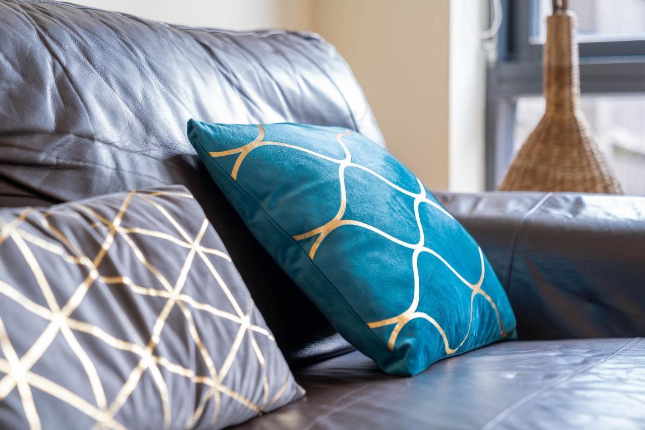 City Centre Townhouse - 3 Bedrooms - Garage - Parking - Top Rated Birmingham Exteriér fotografie