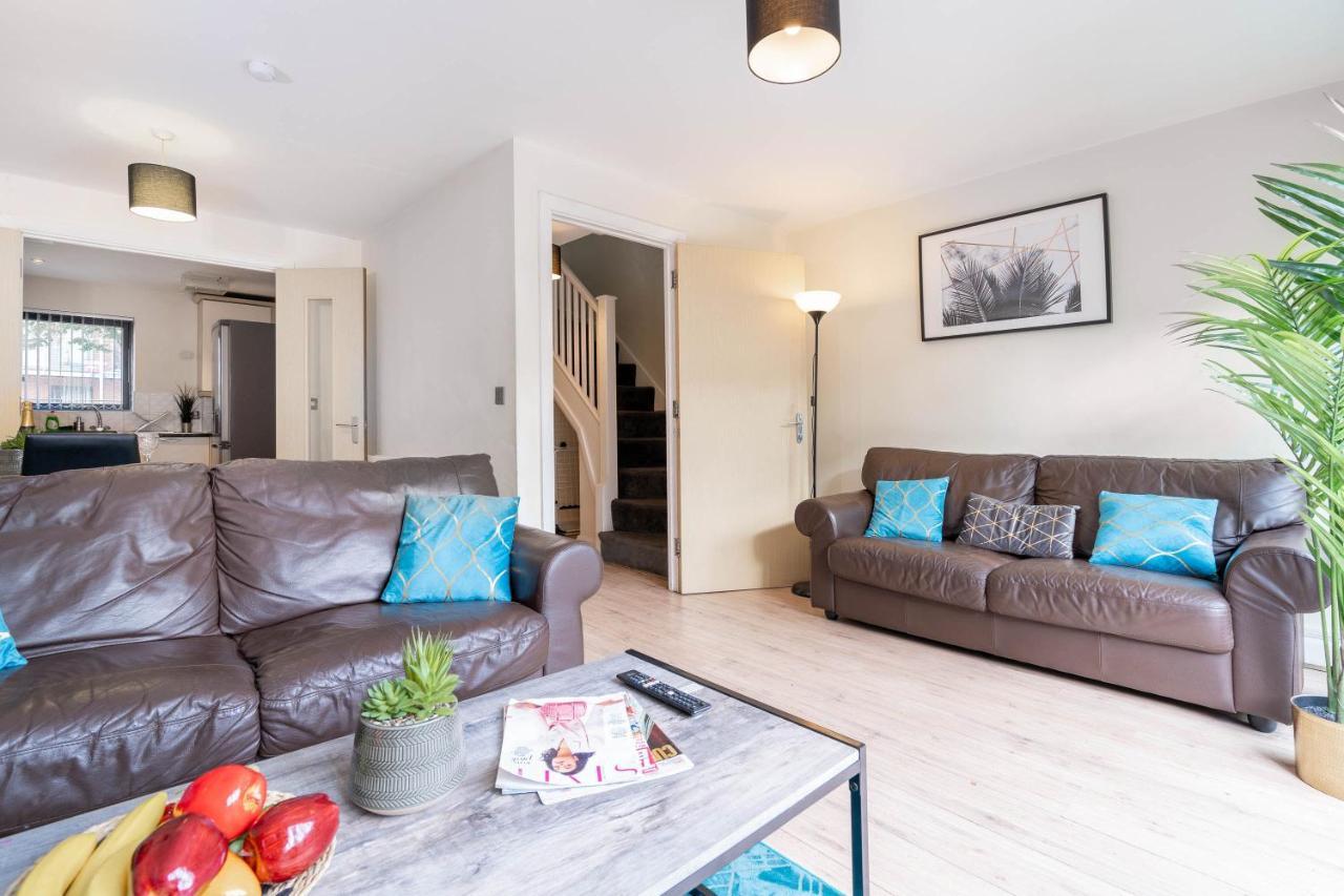 City Centre Townhouse - 3 Bedrooms - Garage - Parking - Top Rated Birmingham Exteriér fotografie